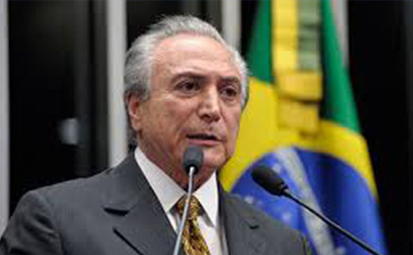Brasil está superando a crise econômica, diz Temer na reunião do Brics