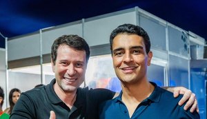 Deputado Daniel Barbosa e Ex-prefeito JHC. Fonte: Agora Alagoas