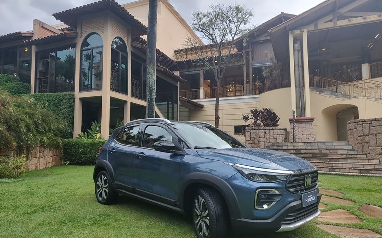 Stellantis aposta em motor híbrido com tecnologia brasileira