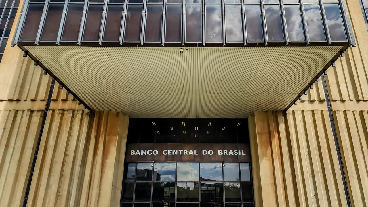 Fluxo cambial total em 2026 até 2 de outubro é positivo em US$ 11,5 bi, revela BC