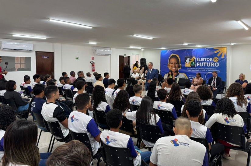 Traipu recebe palestra do Programa Eleitor do Futuro