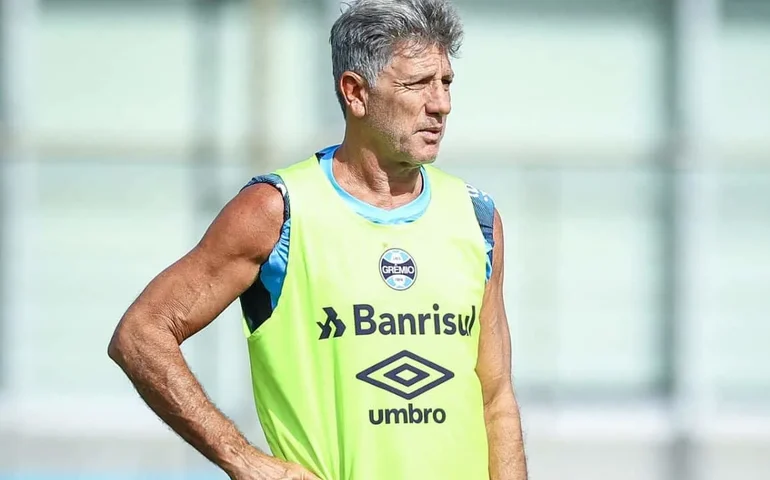 Grêmio espera por Renato Gaúcho para iniciar nova fase de treinos no CT do Corinthians