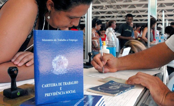Taxa média de desemprego em Alagoas, em 2022, foi de 14%