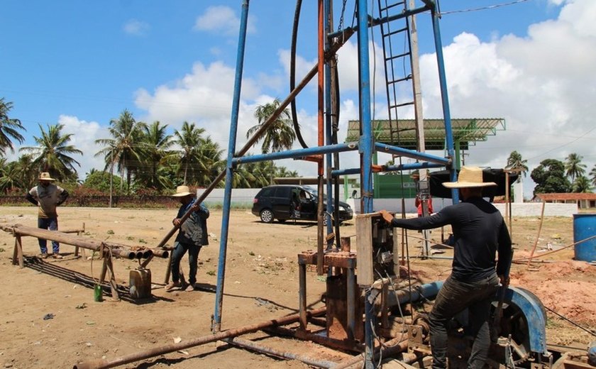Prefeitura de Coruripe investe na perfuração de poços artesianos para melhorar o abastecimento no município