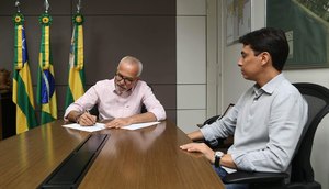 Prefeito horário especial da Copa / Foto: PMA