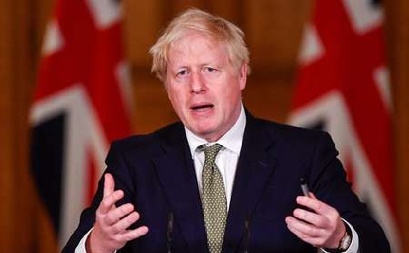 Johnson critica UE e diz que Reino Unido vai se preparar para Brexit sem acordo