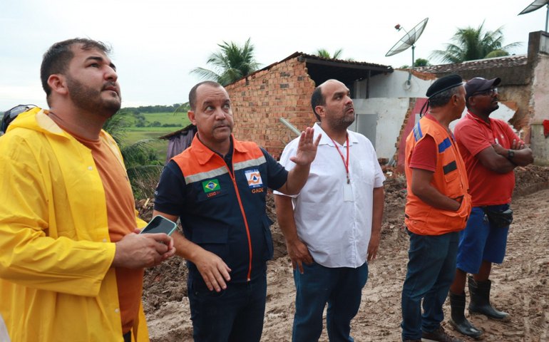 Governo Federal envia membros da Defesa Civil Nacional para Penedo