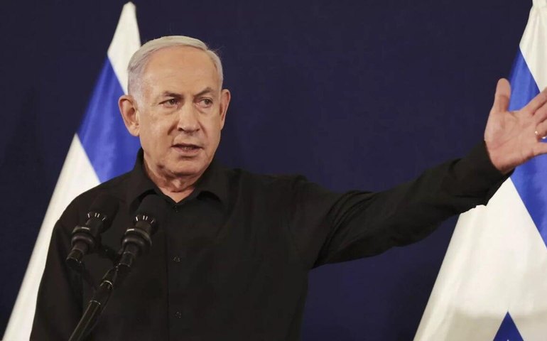 Netanyahu diz que vai autorizar a emigração de palestinos da faixa de Gaza