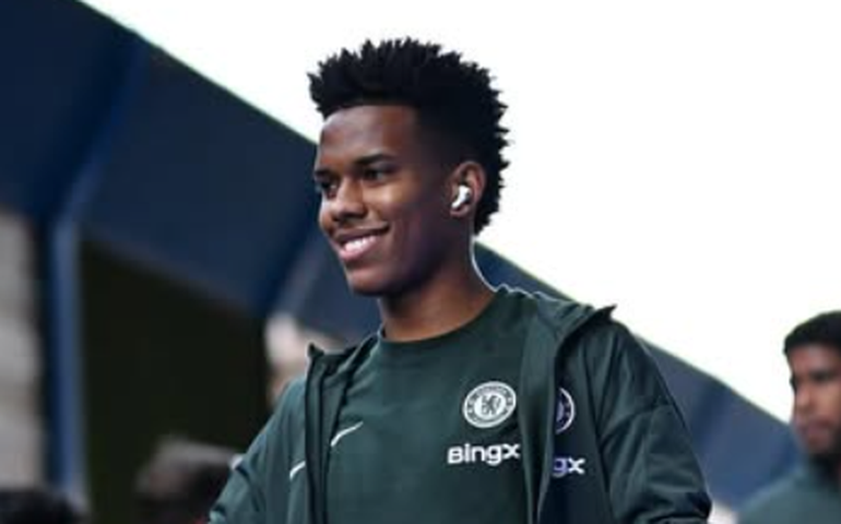 Estêvão estreia pelo Chelsea em empate sem gols com o Crystal Palace na Premier League