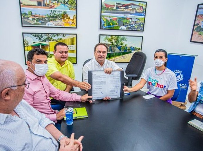 Prefeito Luciano autoriza construção de moderno ginásio poliesportivo no Manoel Teles