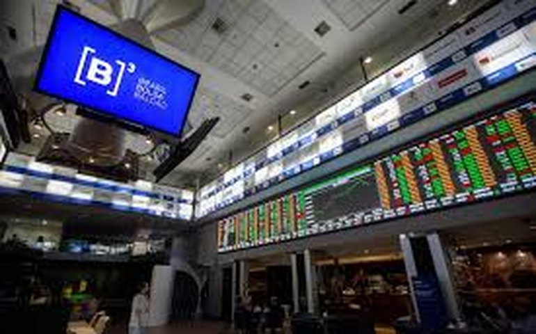 Investidor estrangeiro retira R$ 193,169 milhões da B3 no dia 22