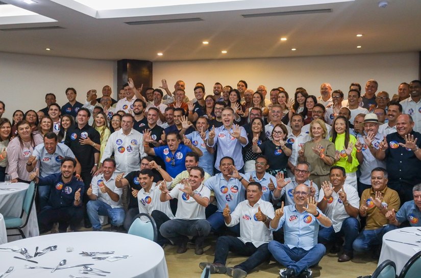 Paulo Dantas reúne mais de 80 prefeitos e mostra força em apoio a Renan Filho
