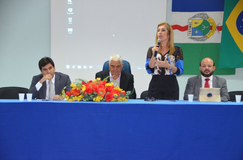 Estudantes participam do projeto OAB em Debate que discutiu eleições 2016