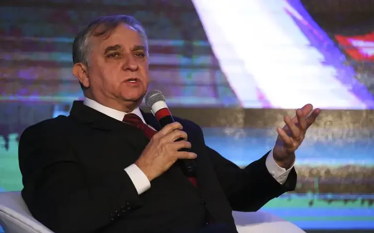 Izalci Lucas critica domínio governista na CPI do Crime Organizado