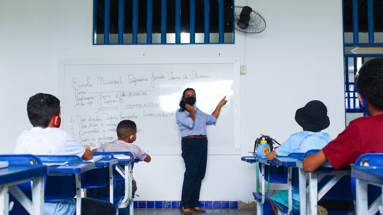 Professores convocados pela Prefeitura falam do sonho e conquista do novo emprego público