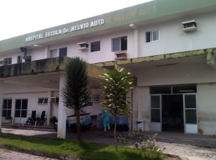 Técnicos da Opas conhecem unidades que atendem crianças com microcefalia