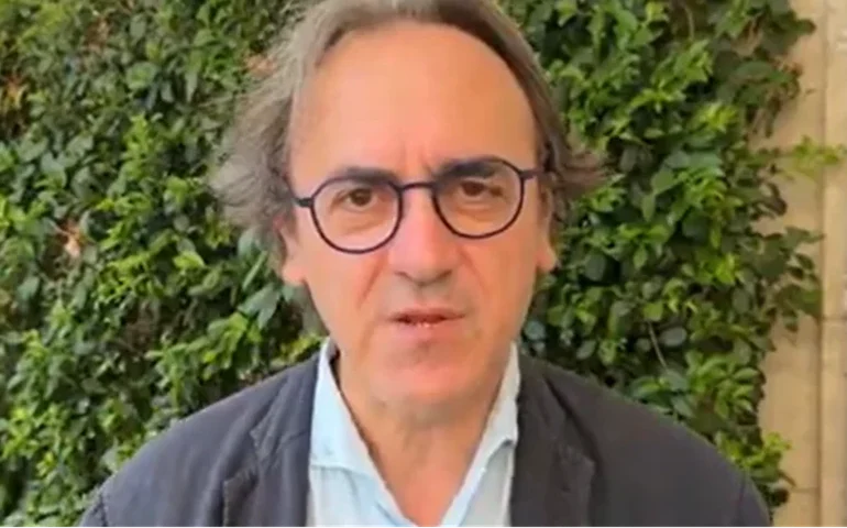 Deputado italiano Angelo Bonelli diz ter informado endereço de Zambelli à polícia