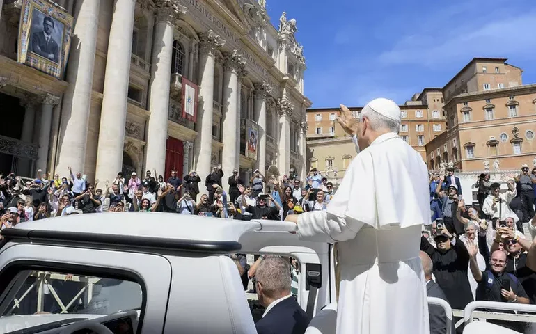 Leão XIV estaria preparando exortação apostólica centrada nos pobres