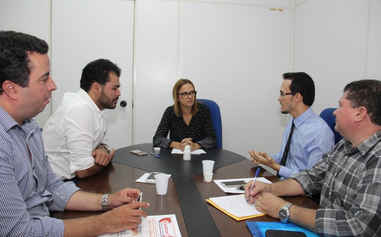 Prefeitura renova parceria com Hospital do Coração e serviços serão retomados nesta segunda