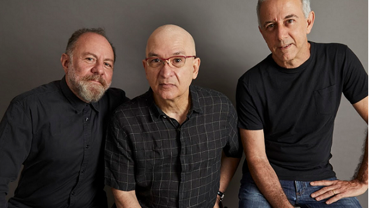 Paralamas e Paulo Ricardo cantam no Via Music Hall (Rio)