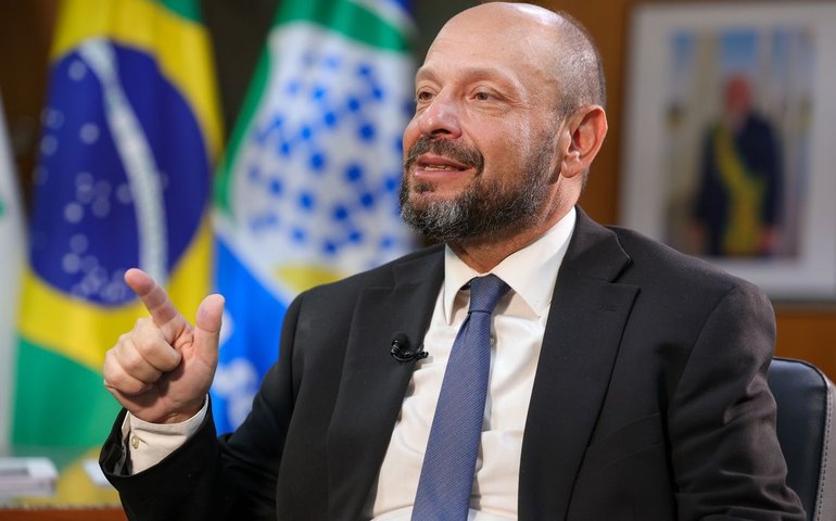 Nove milhões de aposentados e pensionistas serão notificados pelo INSS