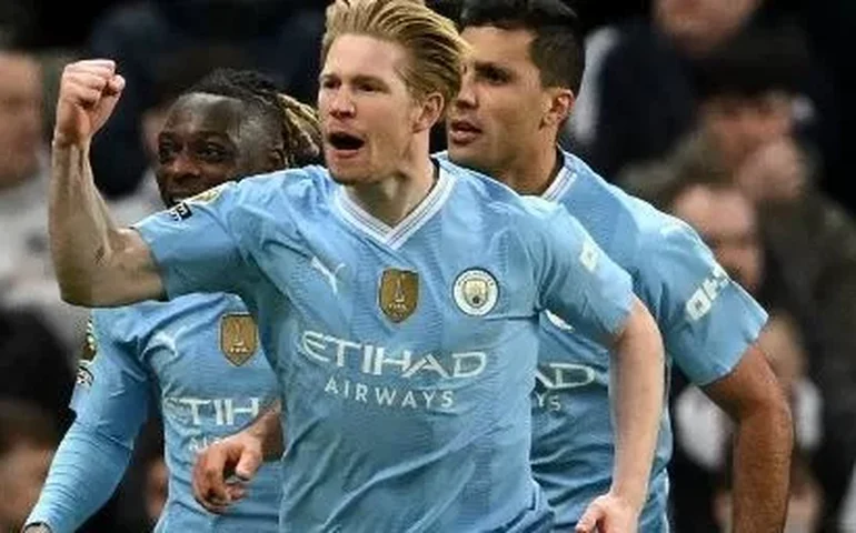De Bruyne marca, dá assistência e comanda virada do Manchester City sobre o Newcastle