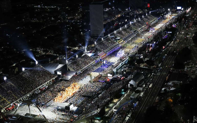 Quais famosos voltam para a Sapucaí no Desfile das Campeãs? Veja lista!