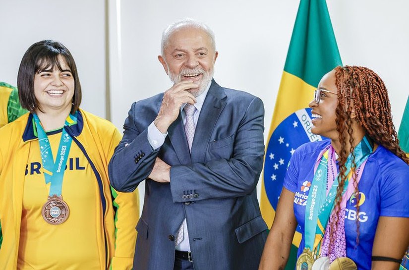 Presidente Lula recebe medalhistas das melhores campanhas do País na história do Pan e do Parapan