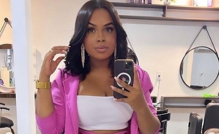 Carla Janiere foi assassinada a tiros pelo marido após discussão