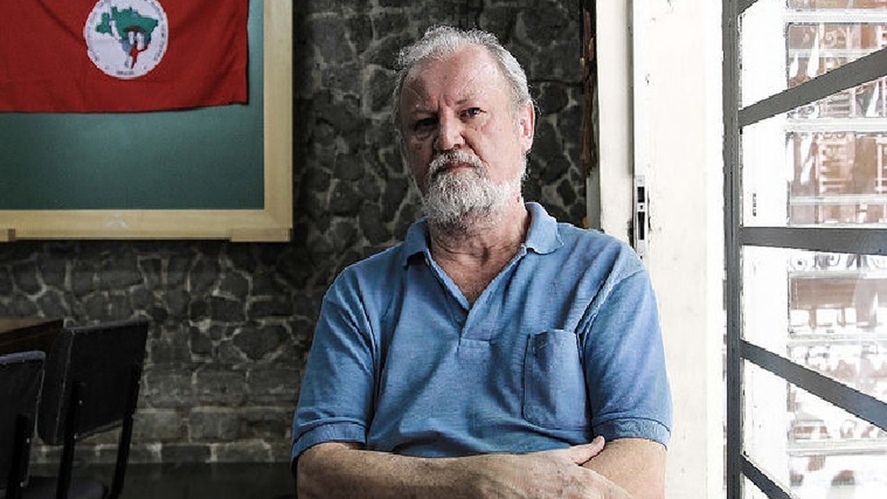 MST não é inimigo do governo, mas tem autonomia ideológica, diz Stédile