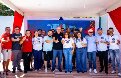 Prefeita Ziane Costa e ex-prefeito Luiz Carlos Costa realizam grande encontro político com Arthur Lira em Delmiro Gouveia
