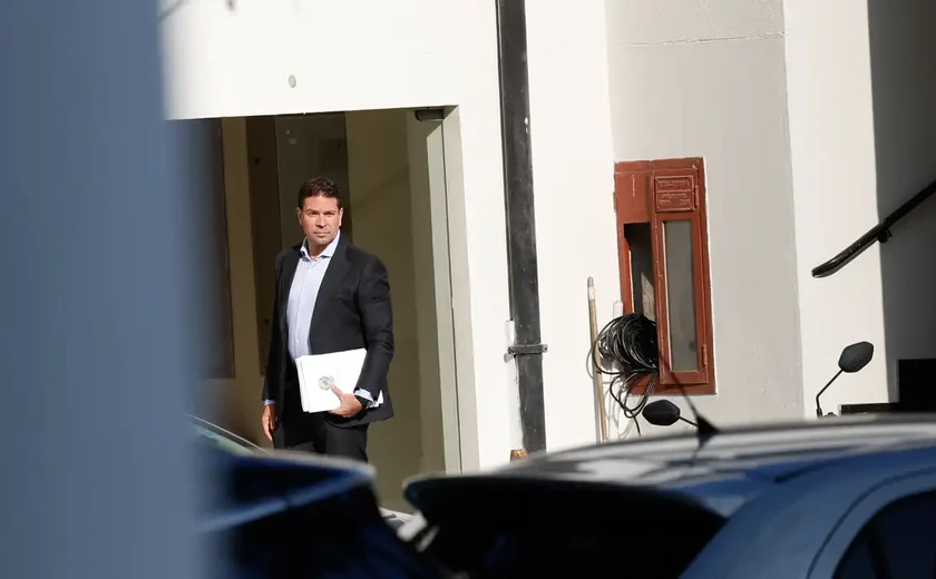 Fux vota por suspensão total de processo contra deputado Alexandre Ramagem no STF