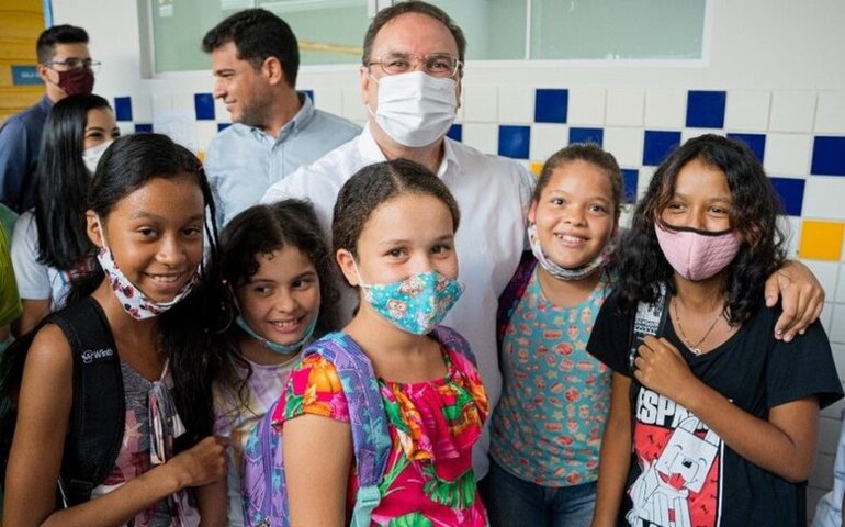 Arapiraca recebe a 31ª escola construída e revitalizada