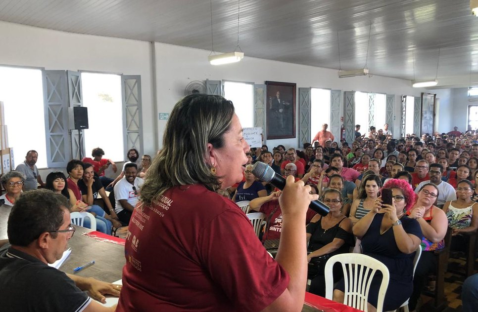 ASSEMBLEIA DOS PROFESSORES / Foto: Leonardo Barreto - TV Atalaia