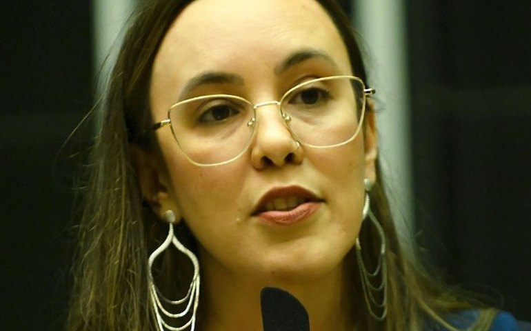 Em meio à definição de candidaturas nos estados, PSOL decidirá sobre federação com o PT no início de março