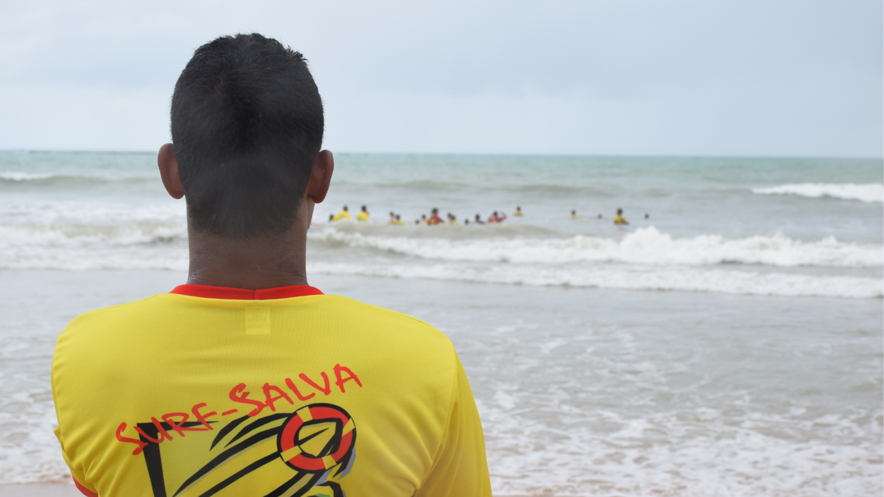 Surf-Salva promove treinão para celebrar 10 anos de prevenção a afogamentos em Alagoas