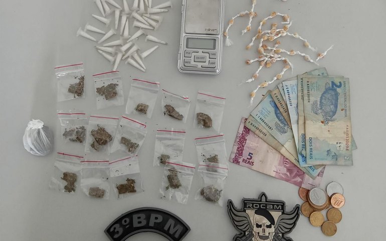 PM apreende drogas após abordagens em Arapiraca e São Sebastião