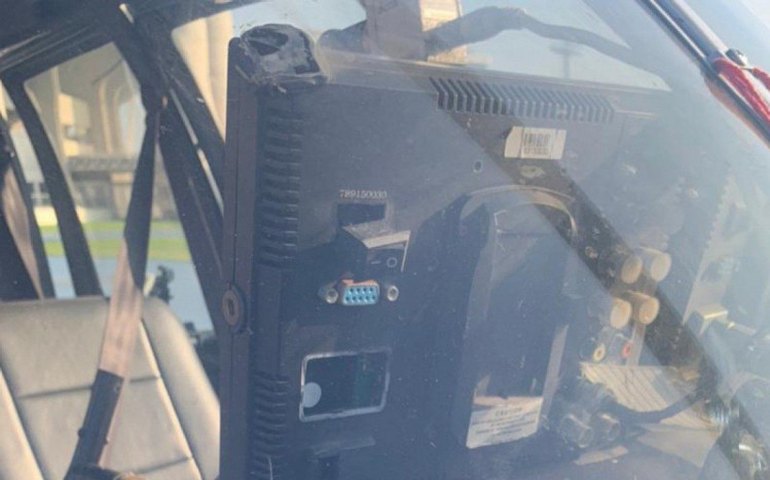 Piloto é baleado e helicóptero de emissora faz pouso de emergência no Rio