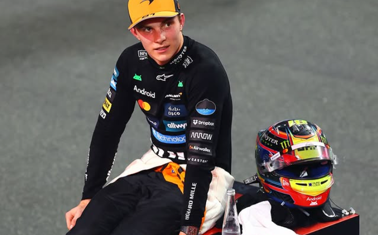 Incidente em Singapura azeda clima entre Piastri e Norris e ofusca 10º título da F1 da McLaren