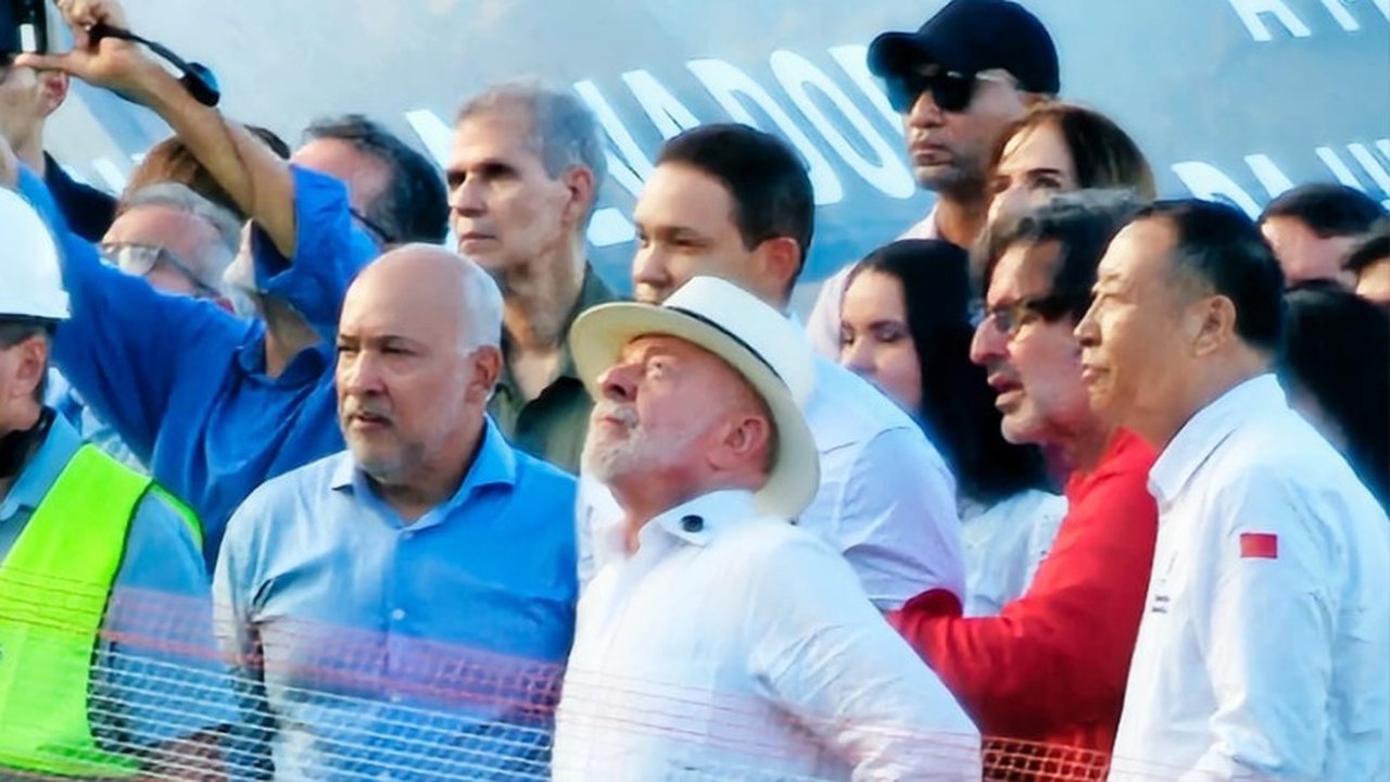 Com Lula e Jerônimo, prefeito Zezinho Oliveira acompanha início das obras da ponte Salvador–Itaparica