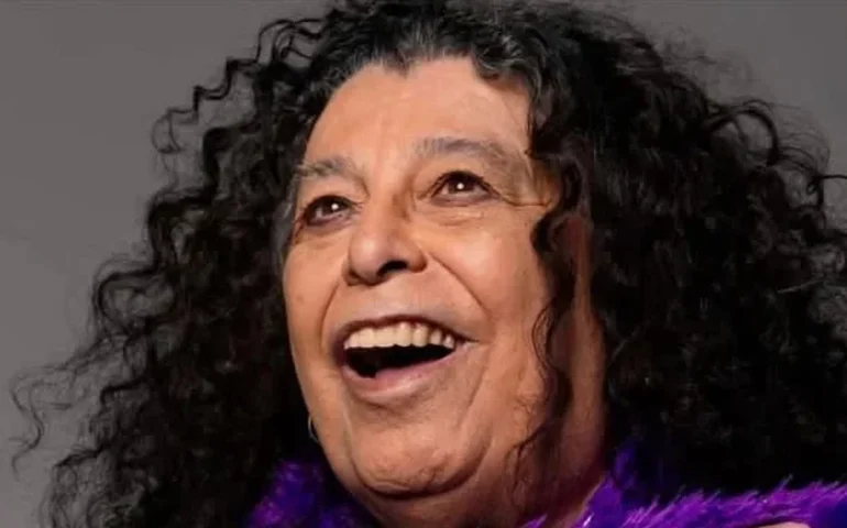 Velório de Edy Star é aberto ao público nesta sexta-feira; saiba detalhes