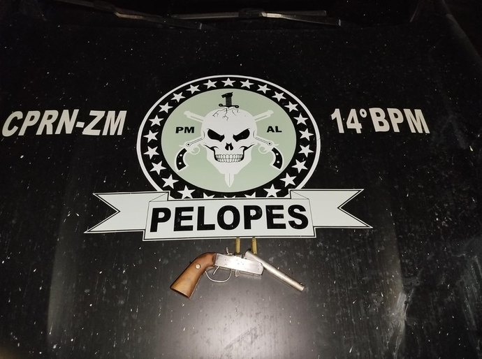 PM flagra porte ilegal de arma durante ações no interior de Alagoas