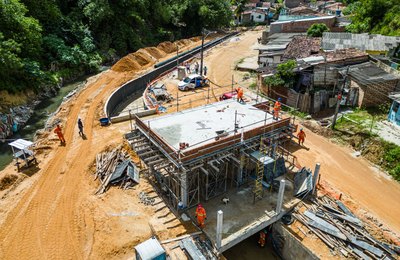 Estações elevatórias seguem em construção para garantir funcionamento da maior obra ambiental de Maceió