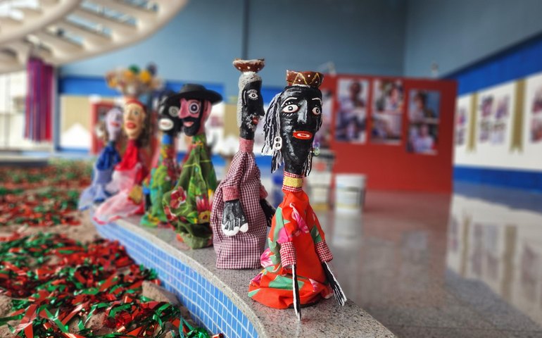 Terreiro de Brincantes: exposição reúne obras de mestres da cultura popular alagoana