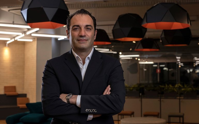 Cappellano será presidente da Stellantis na América do Sul com promoção de Filosa a CEO da Jeep