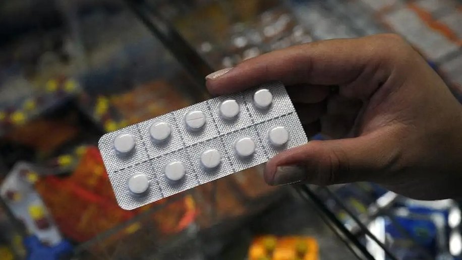 Possível reação do Brasil a tarifaço pode afetar preços de remédios