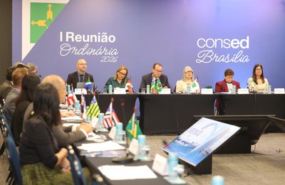 Seduc participa da posse da nova presidência do Conselho Nacional de Secretários de Educação