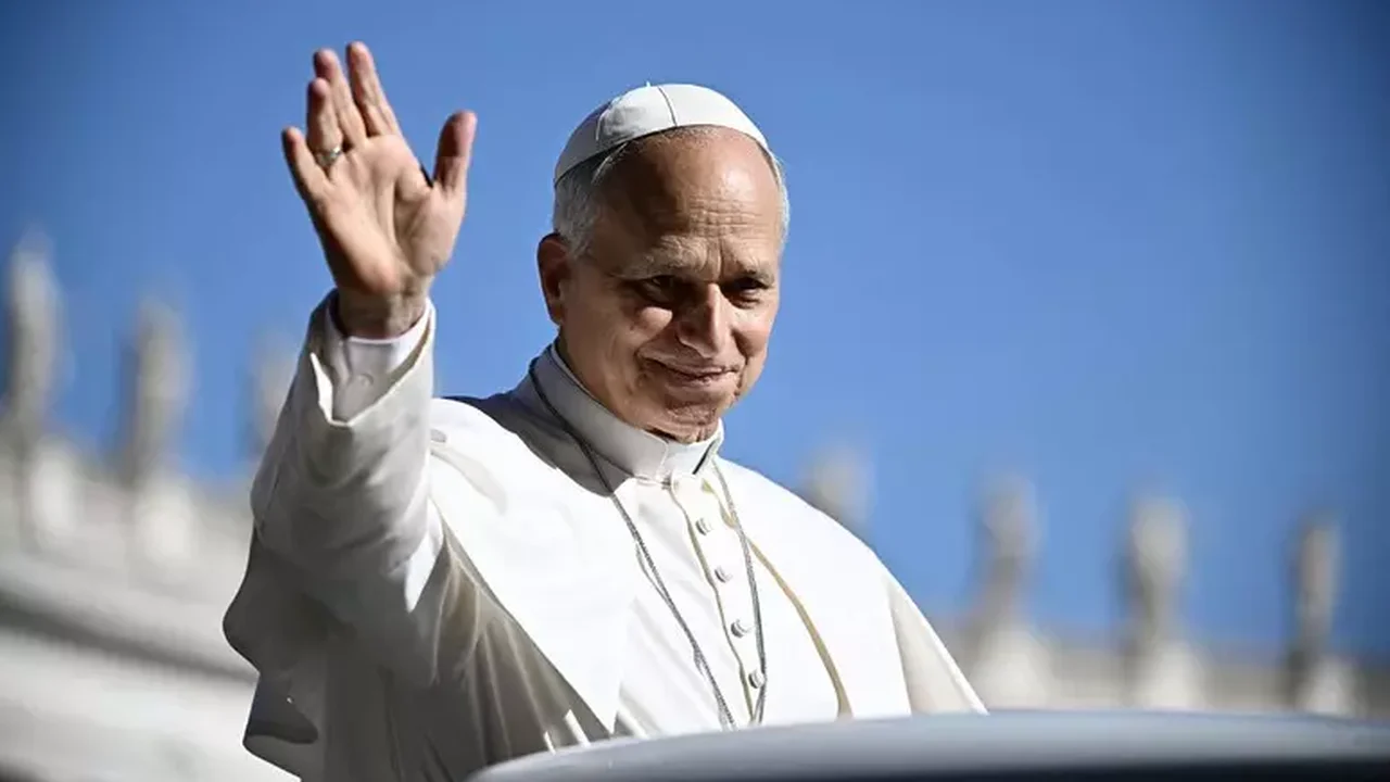 Papa Leão XIV pede que decisões não sejam delegadas a 'algoritmos'