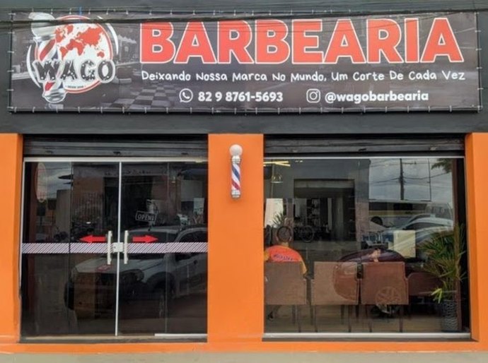 Barbearia de Penedo inova o mercado da região com apoio do Crediamigo do Banco do Nordeste