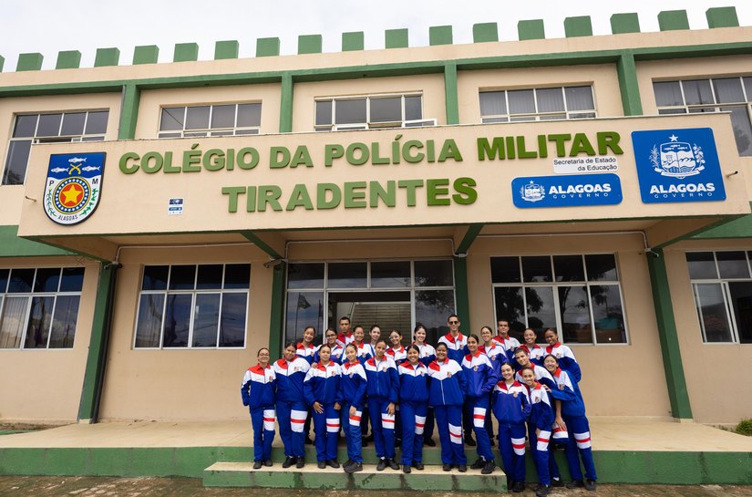 Educação divulga lista da segunda chamada para matrículas no Colégio Tiradentes